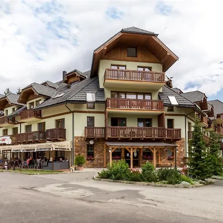 Апарт-отель House Kamzik 9 Доновалы